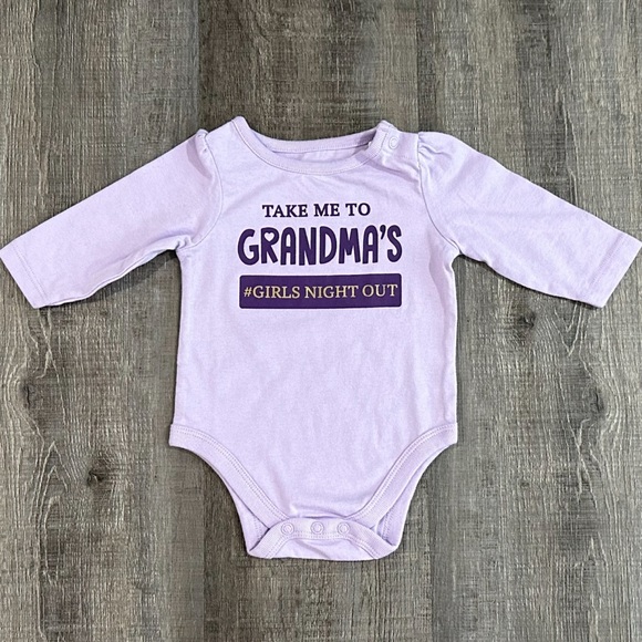 💞 New Baby / Infant Size 0-3 Months Purple “Take Me To Grandma’s…” Onesie - Picture 1 of 4